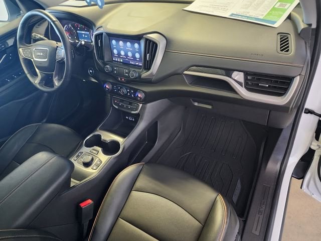 2024 GMC Terrain AT4 - Photo 18