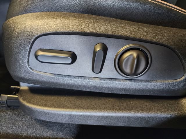2024 GMC Terrain AT4 - Photo 13