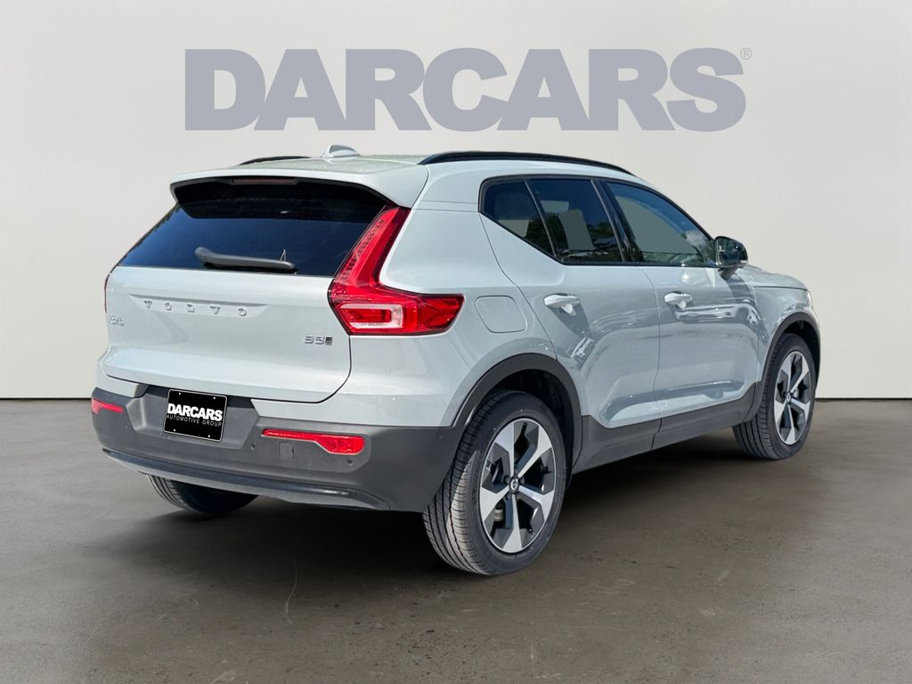 New 2026 Volvo XC40 B5 Plus SUV