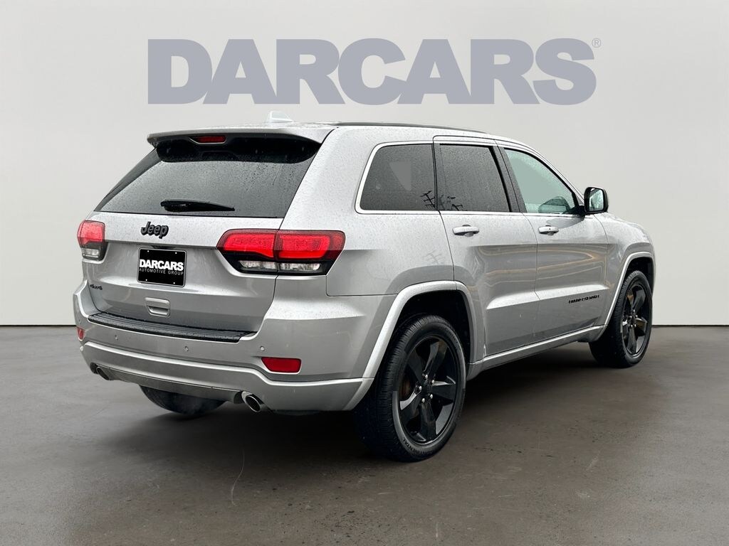 Used 2015 Jeep Grand Cherokee Laredo 4x4 SUV