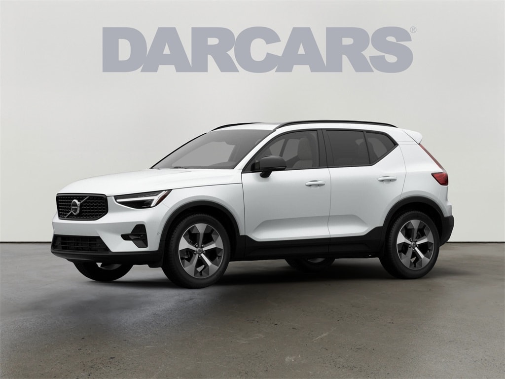 New 2026 Volvo XC40 B5 Plus SUV