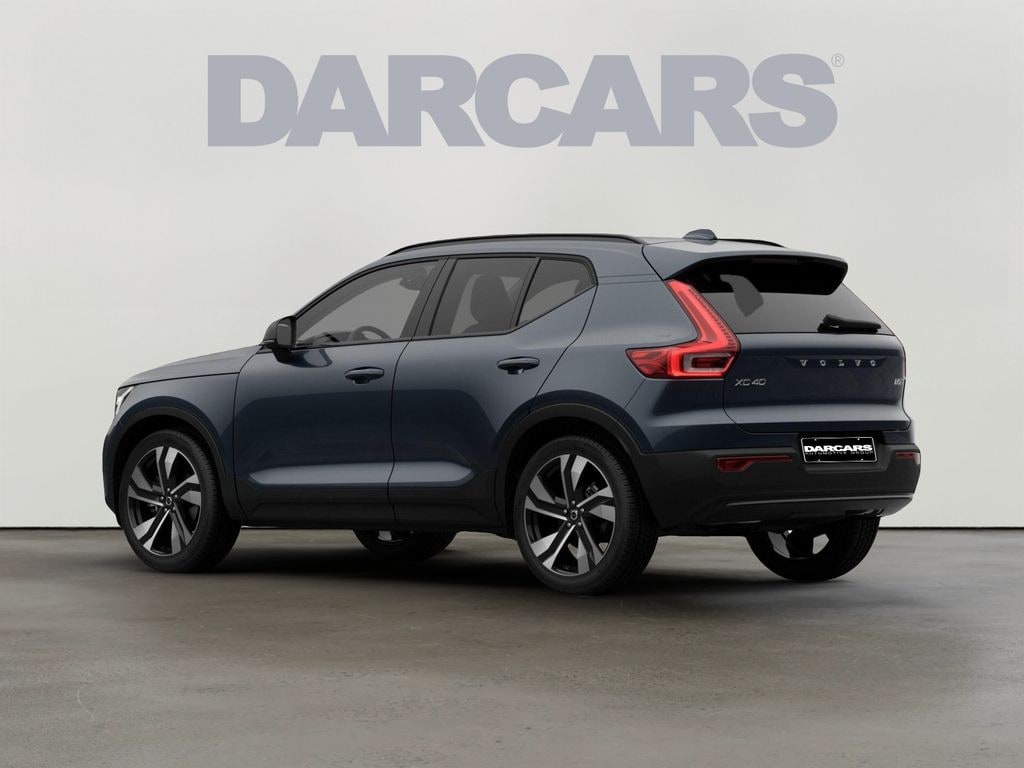 New 2026 Volvo XC40 B5 Ultra SUV