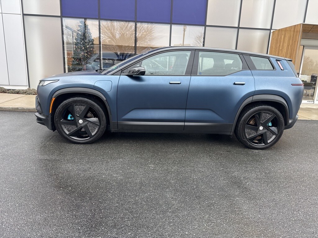 2023 Fisker Ocean photo 2