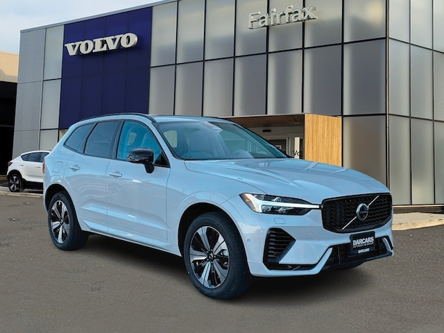 2025 Volvo XC60 plug-in hybrid T8 Plus SUV