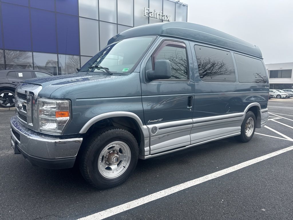 2013 Ford E-Series Econoline Van Commercial