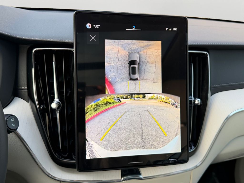 2026 Volvo XC60 Ultra - Photo 22