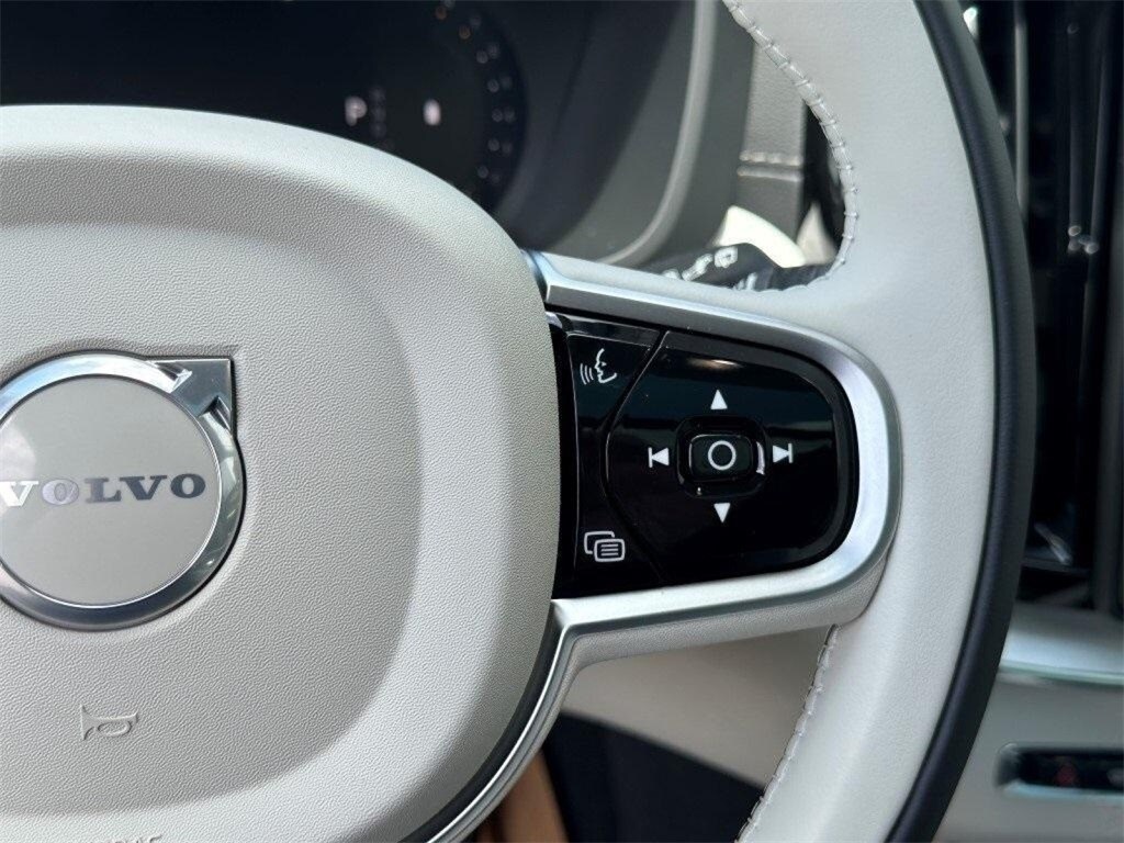 2026 Volvo XC60 Ultra - Photo 20
