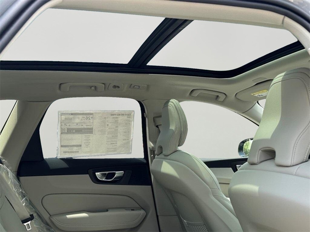 2026 Volvo XC60 Ultra - Photo 15
