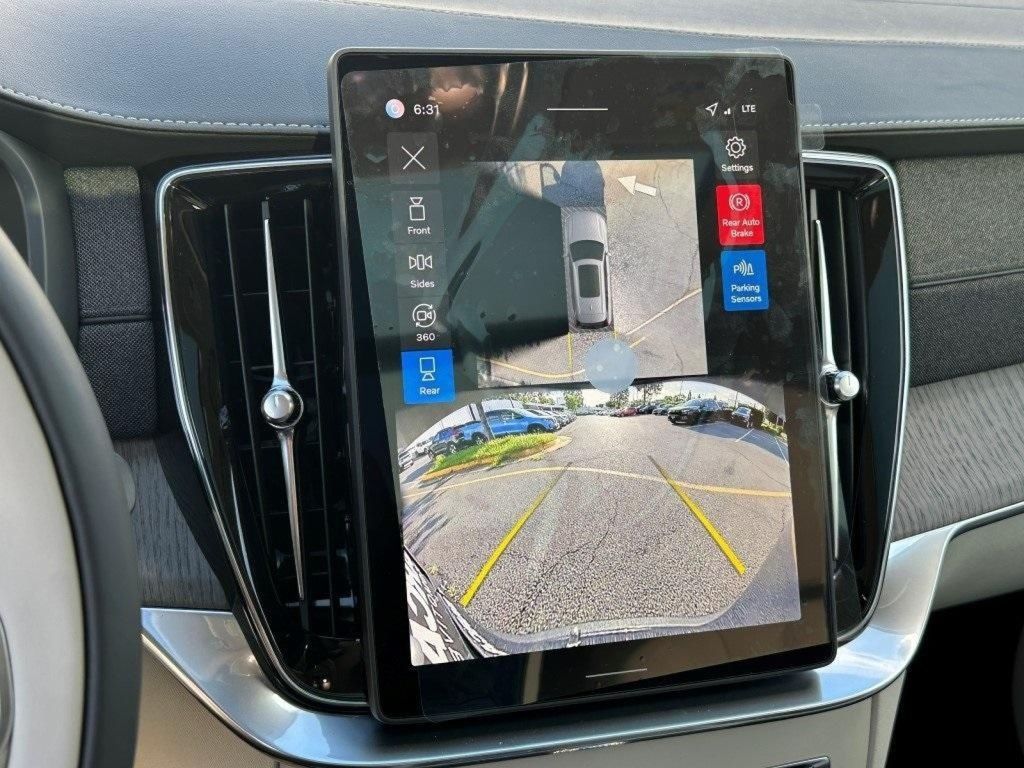 2026 Volvo XC90 Ultra - Photo 22