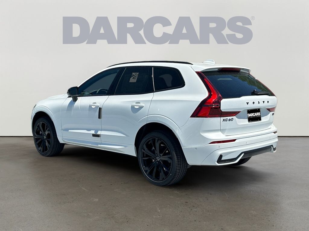 New 2026 Volvo XC60 B5 Ultra Black Edition SUV