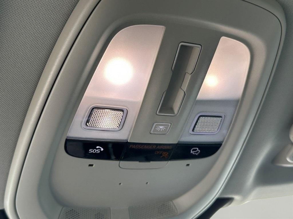 2026 Volvo XC90 Ultra - Photo 24