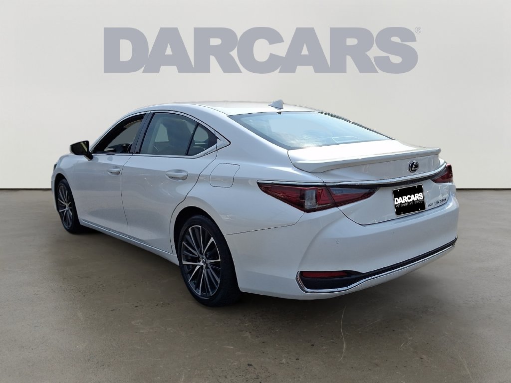 Used 2023 Lexus ES 250 Sedan