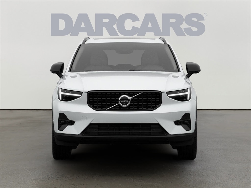 New 2026 Volvo XC40 B5 Plus SUV