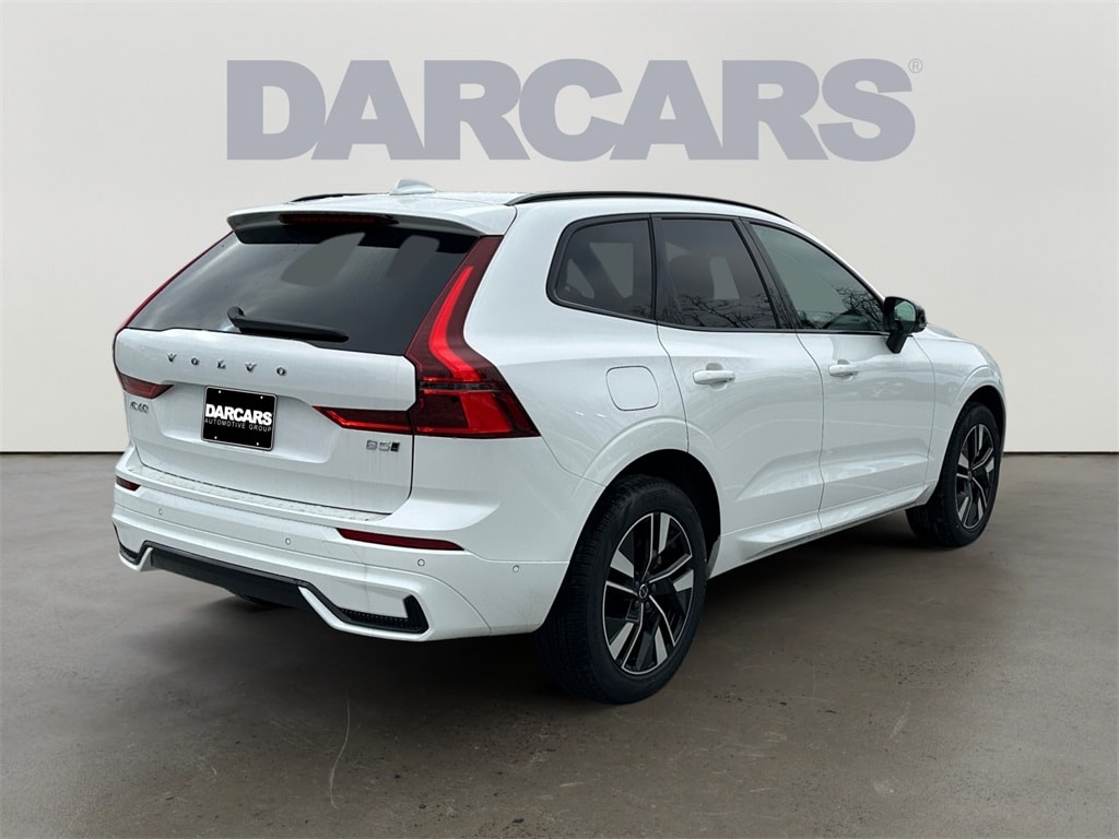 New 2026 Volvo XC60 B5 Plus SUV
