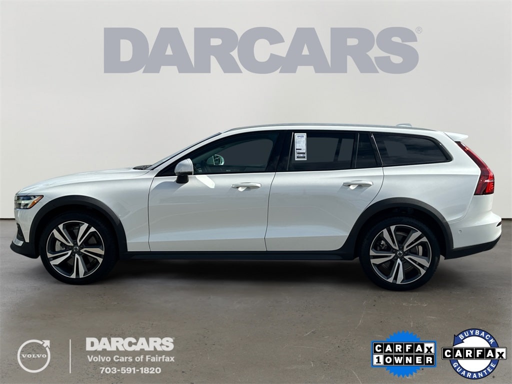 Used 2024 Volvo V60 Cross Country B5 Plus Wagon