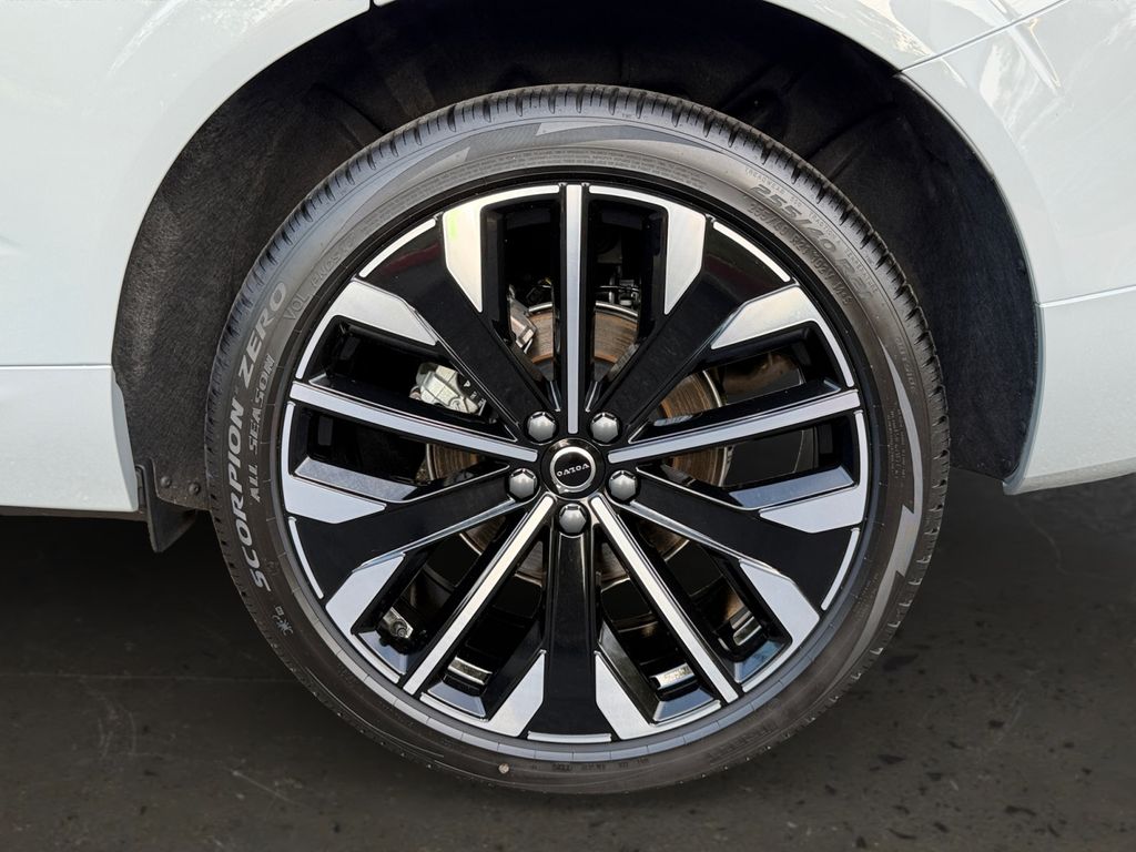 2026 Volvo XC60 Ultra - Photo 27