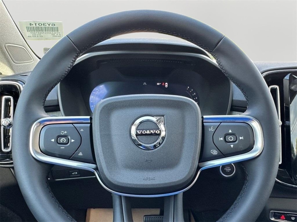 2026 Volvo XC40 Plus - Photo 26
