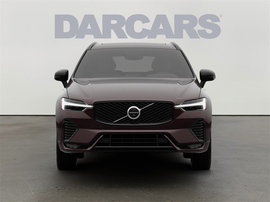 2026 Volvo XC60 B5 Plus photo 2