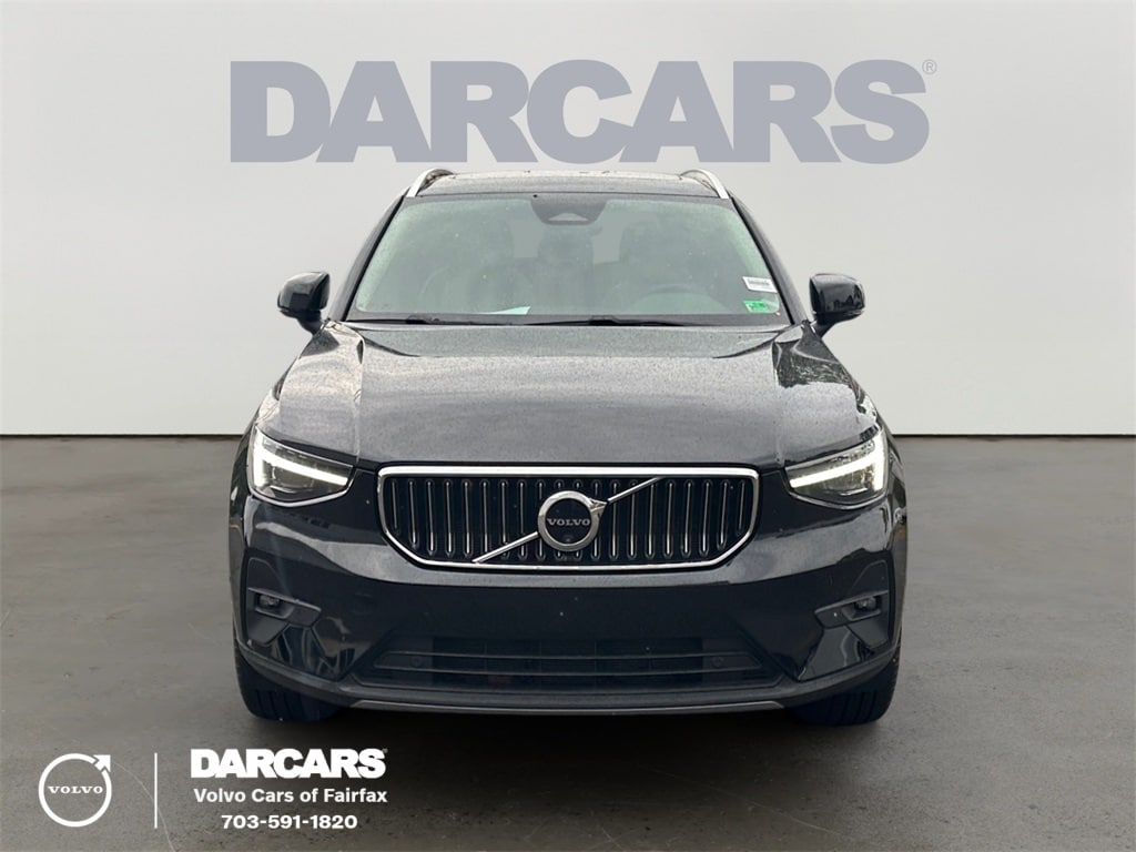 Certified 2024 Volvo XC40 B5 Plus Bright SUV