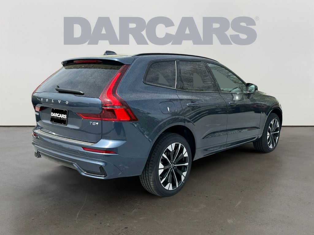New 2026 Volvo XC60 plug-in hybrid T8 Plus SUV