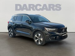 2026 Volvo XC40 B5 Plus AWD SUV