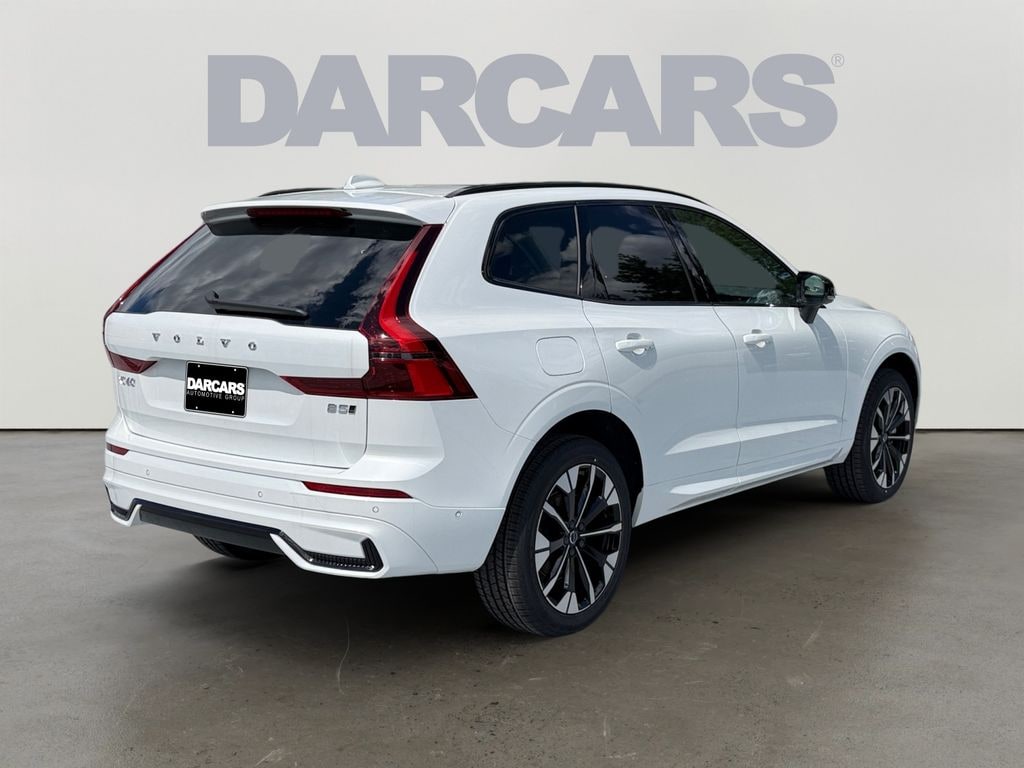 New 2026 Volvo XC60 B5 Plus SUV