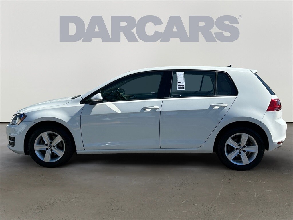 2017 Volkswagen Golf TSI S photo 3