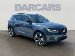 2026 Volvo XC40 B5 Plus AWD SUV