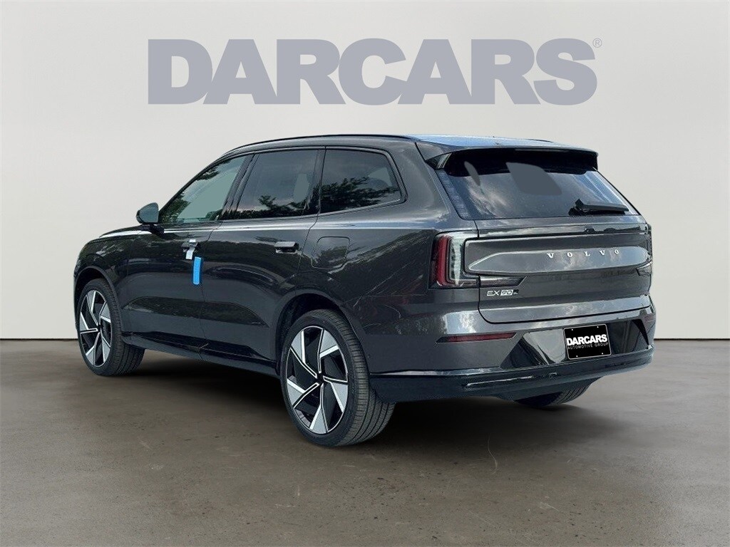2025 Volvo EX90 Twin Motor Plus photo 2