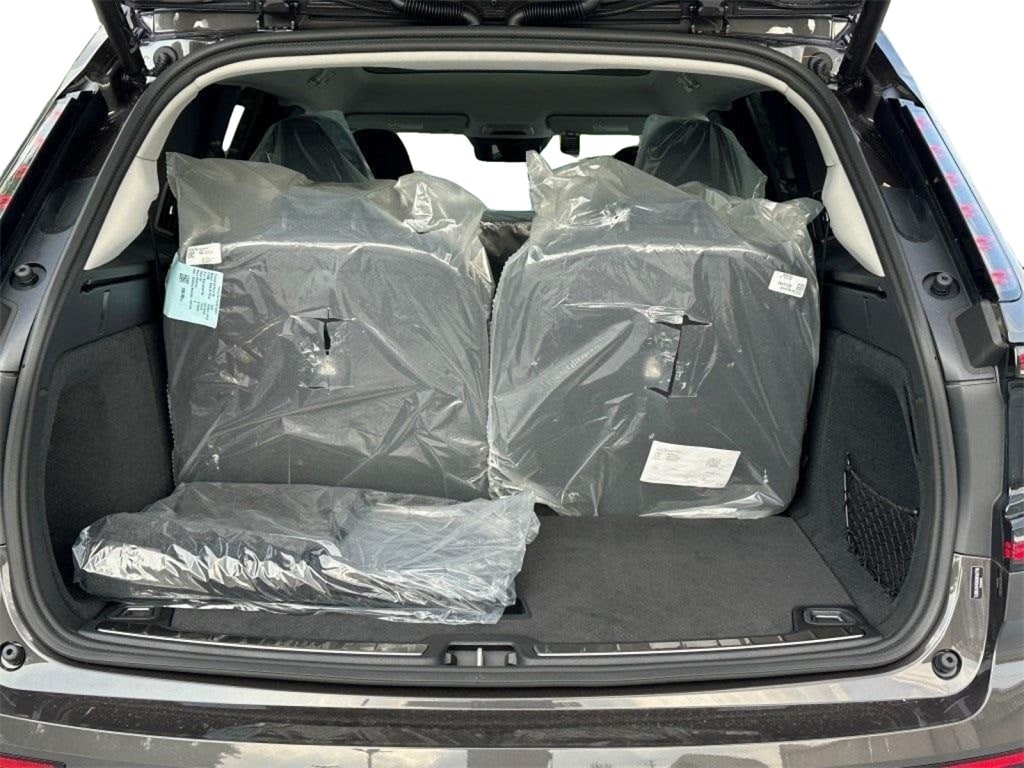 2025 Volvo EX90 Plus - Photo 6
