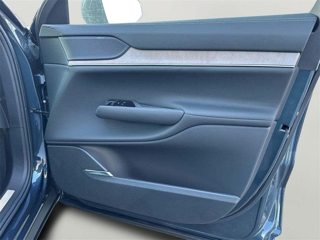 2025 Volvo EX90 Ultra - Photo 12