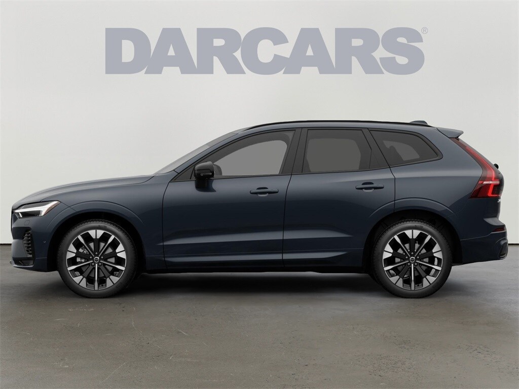 2026 Volvo XC60 B5 Plus photo 3