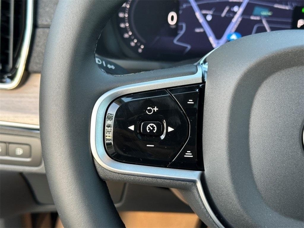 2026 Volvo XC90 Plus - Photo 20