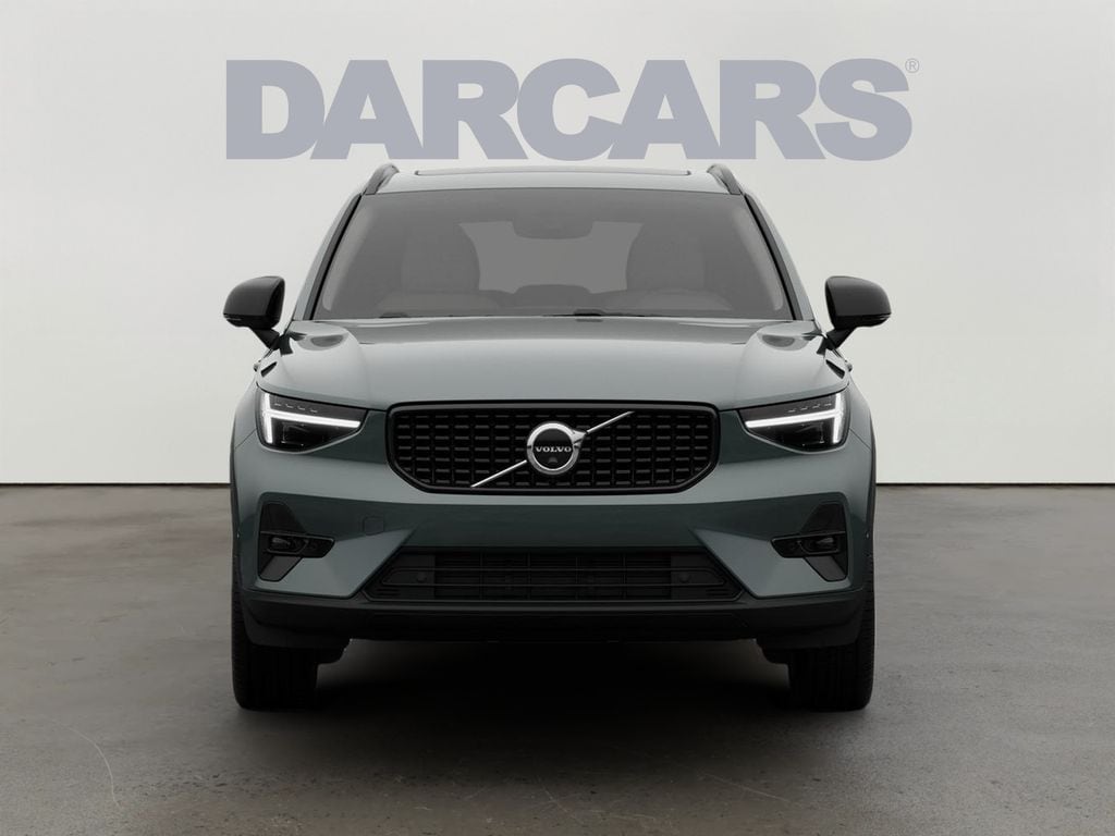 New 2026 Volvo XC40 B5 Plus SUV