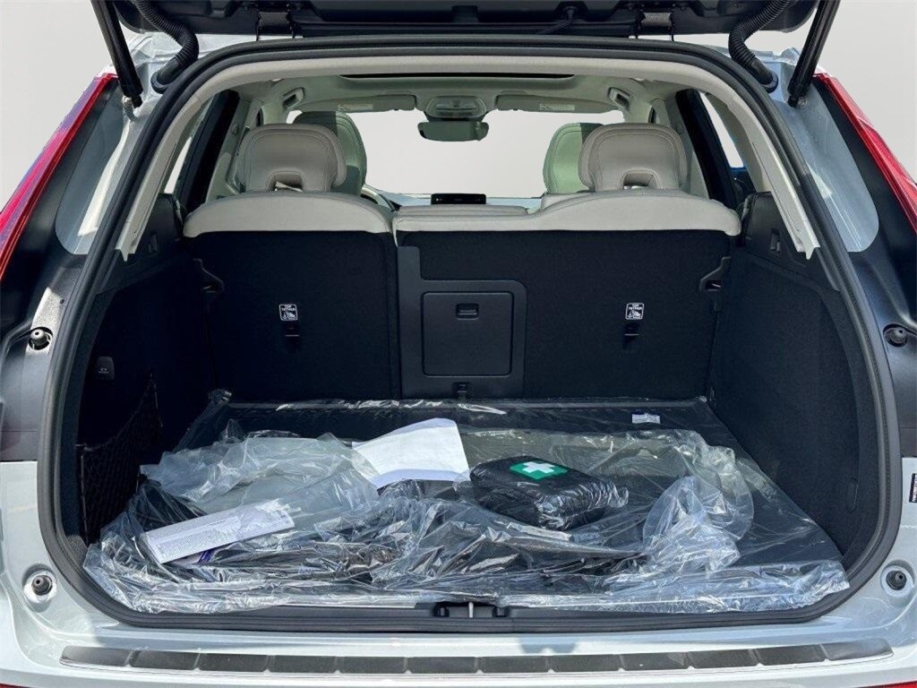 2026 Volvo XC60 Ultra - Photo 6