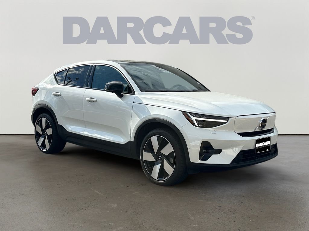 2023 Volvo C40