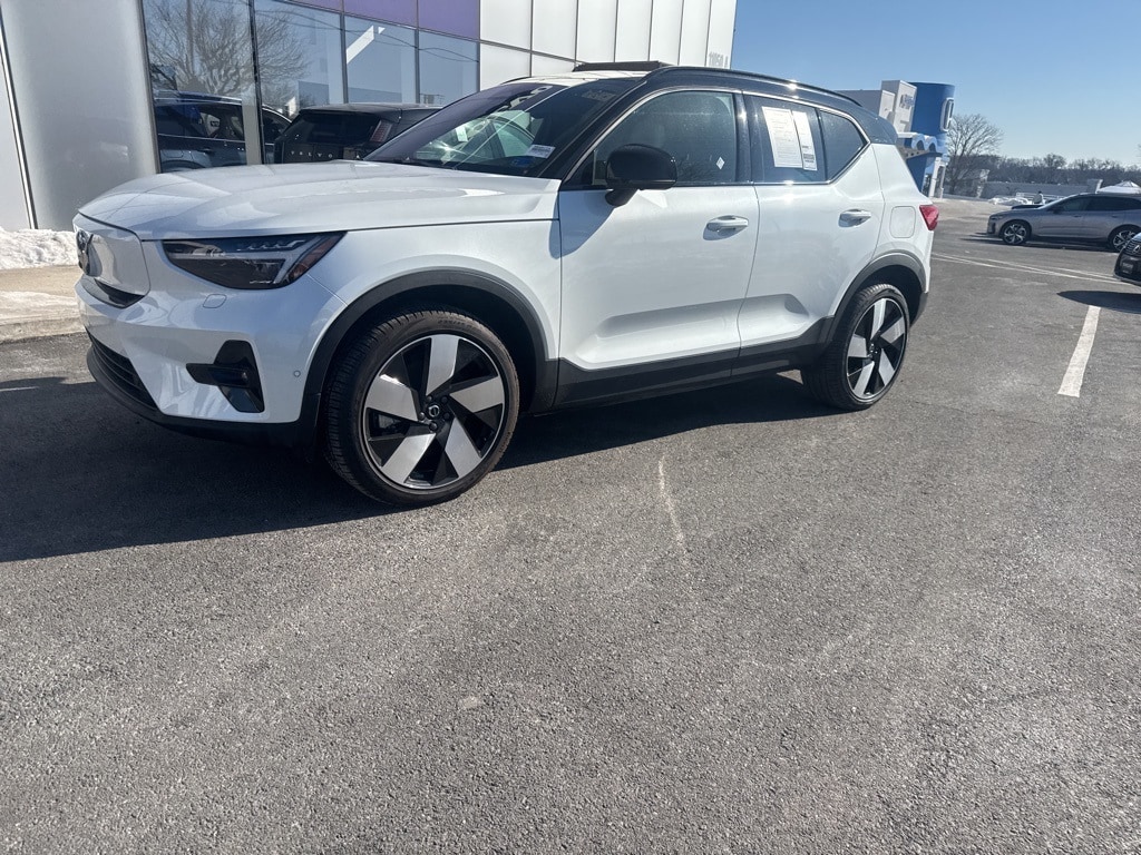 Certified 2024 Volvo XC40 Ultimate with VIN YV4ER3XM3R2264995 for sale in Fairfax, VA