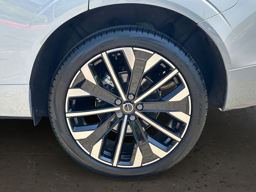 2026 Volvo XC60 Ultra - Photo 26