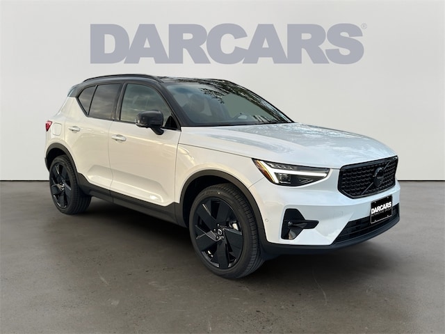 2026 Volvo XC40 B5 Ultra Black Edition AWD SUV