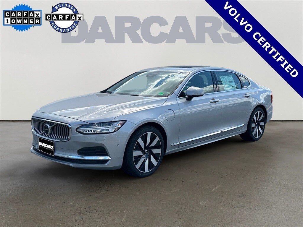 2024 Volvo S90 T8 Ultimate photo 3