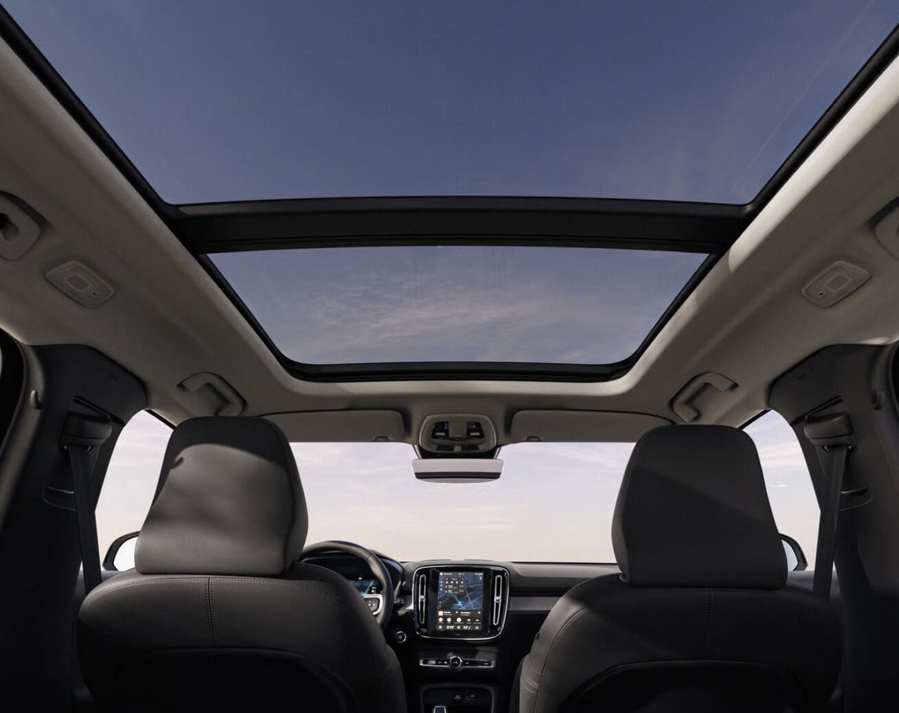 2026 Volvo XC40 Plus Interior Features