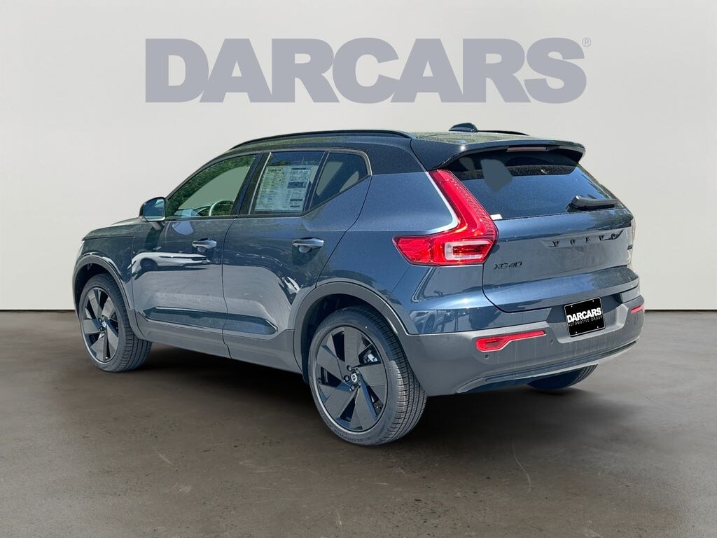 New 2026 Volvo XC40 B5 Ultra Black Edition SUV