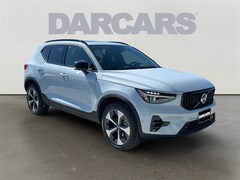 2026 Volvo XC40 B5 Plus AWD SUV