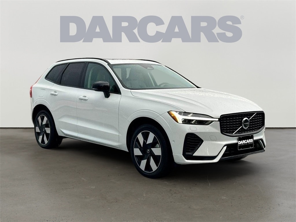 2025 Volvo XC60 plug-in hybrid T8 Plus