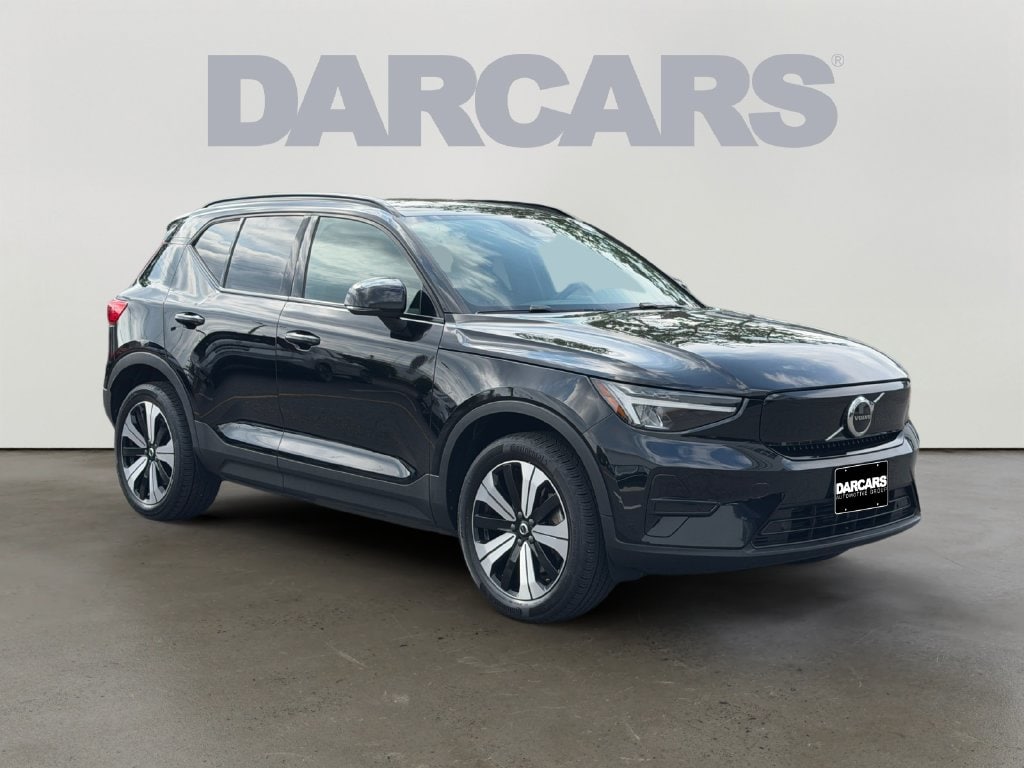 2023 Volvo XC40