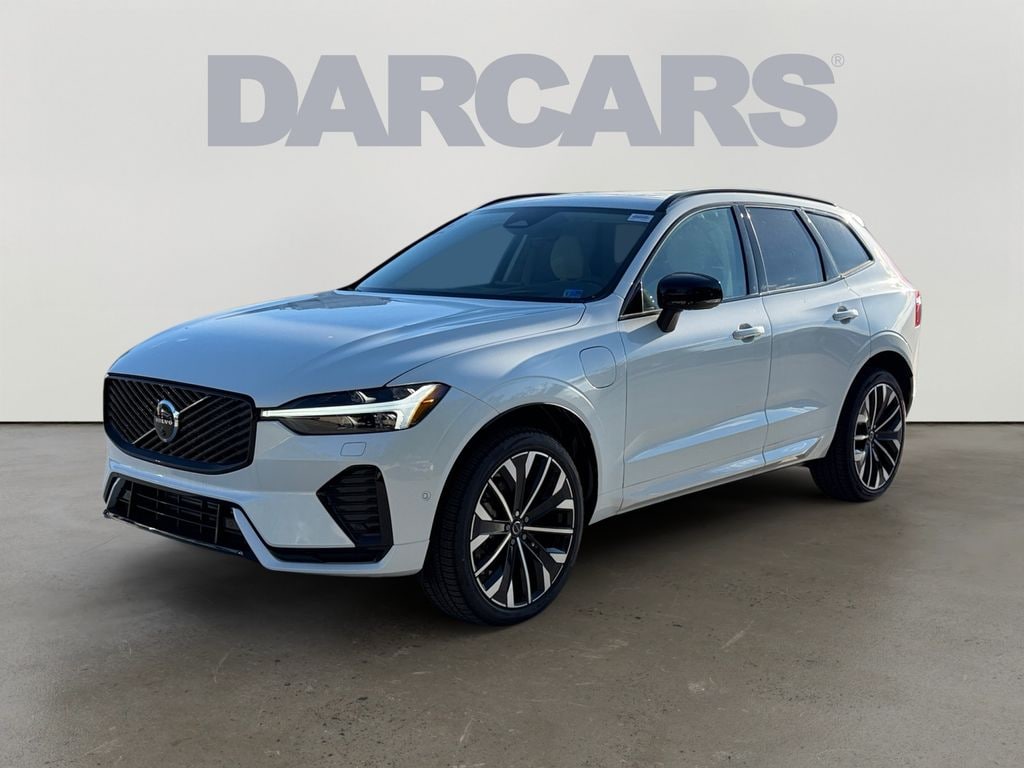 New 2026 Volvo XC60 plug-in hybrid T8 Ultra SUV