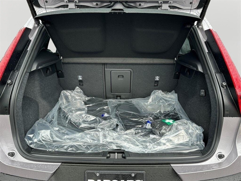2026 Volvo XC40 Ultra - Photo 6