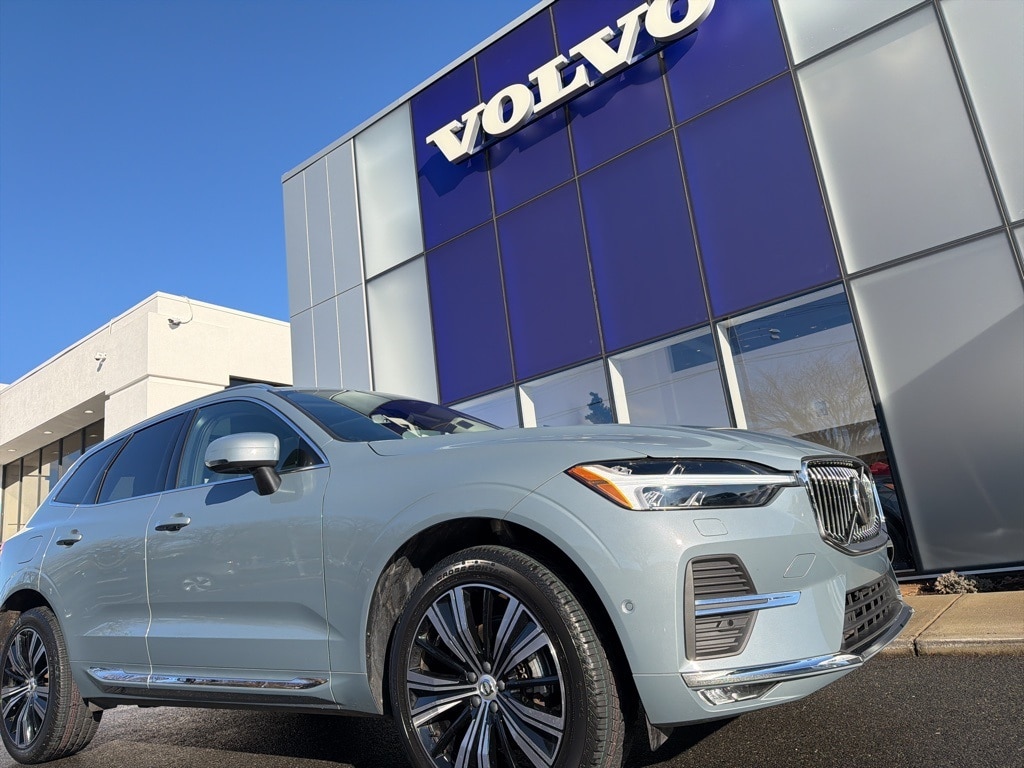 2023 Volvo XC60 Plus