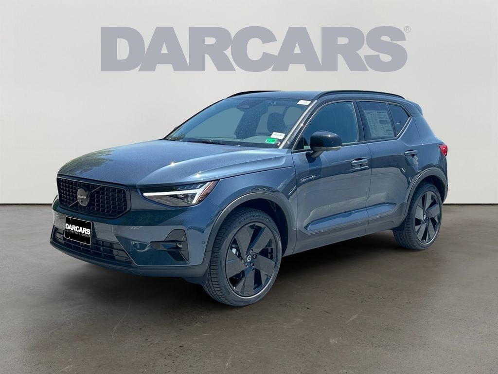 New 2026 Volvo XC40 B5 Ultra Black Edition SUV