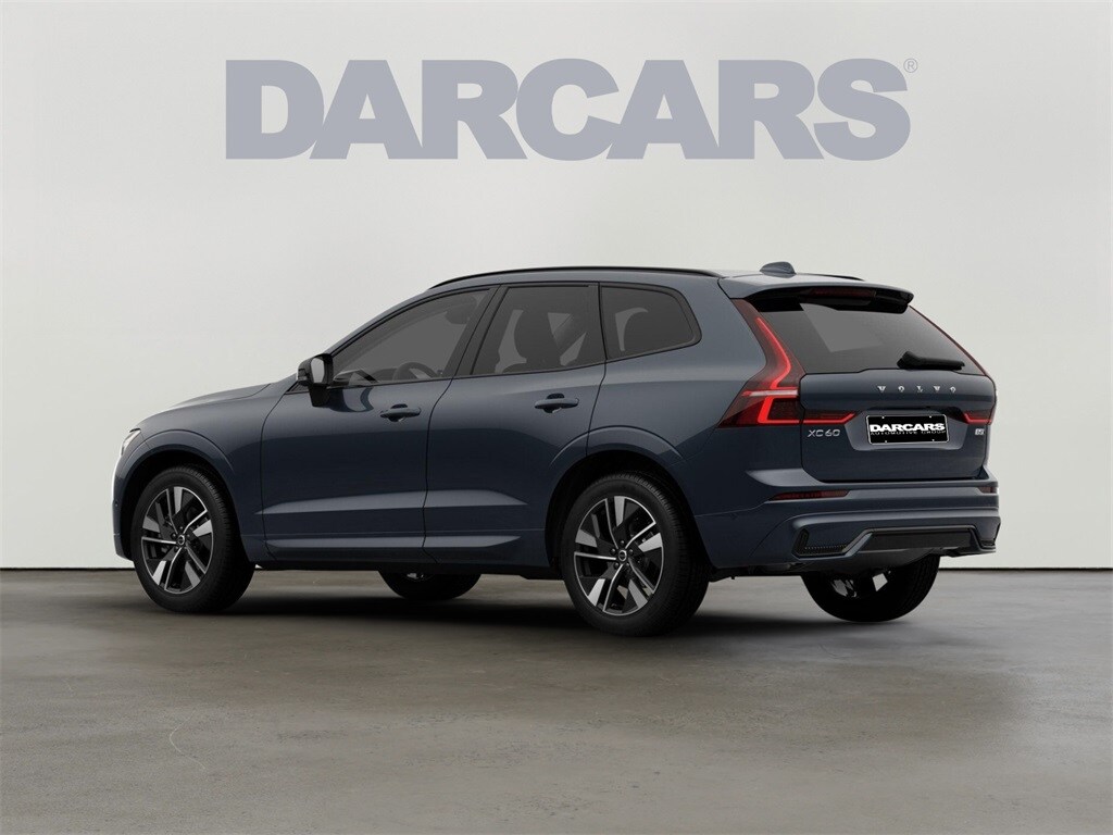 2026 Volvo XC60 B5 Plus photo 4